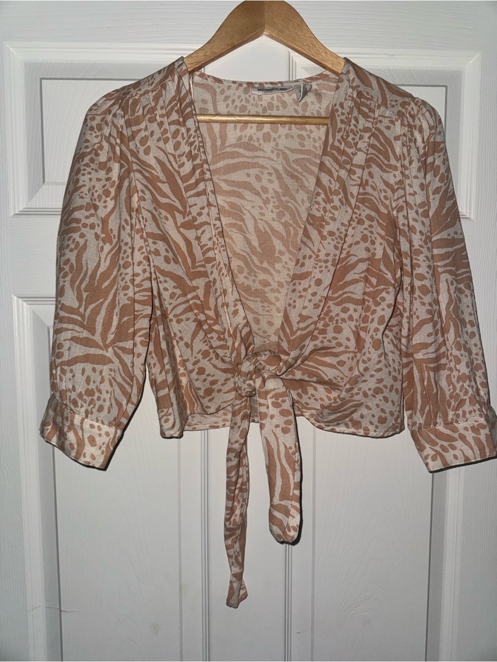 Women’s Tie-Front Animal Print Crop Top - Beige